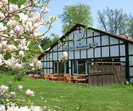 בית הארחה Altes Berghaus באד אסן